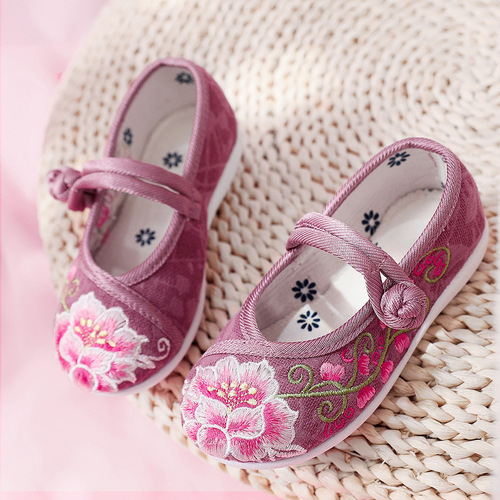 Hanfu shoes for kids Children Chinese folk dance hanfu embroidered shoes ethnic soft soled breathable girl craft shoes Hanfu shoes