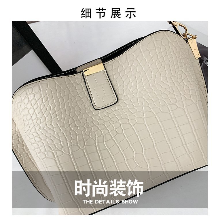 All-match Women's Messenger Bucket Crocodile Pattern One-shoulder Picture Autumn New Messenger Women's Bag display picture 30