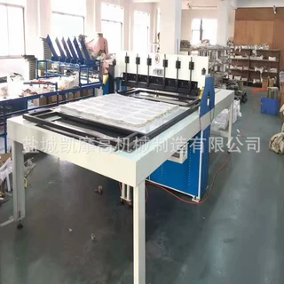 厂家供应 双边自动送料裁断机 无纺布布料裁切机