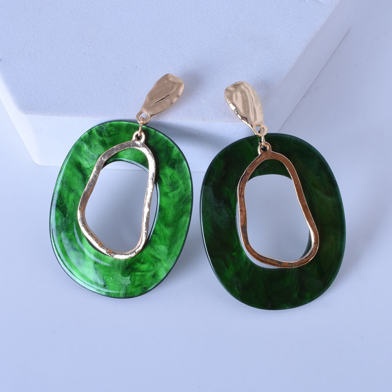 Daily Occasion 1 Pair Casual Simple Style Irregular Oval Plating Hollow Out Arylic Alloy Drop Earrings