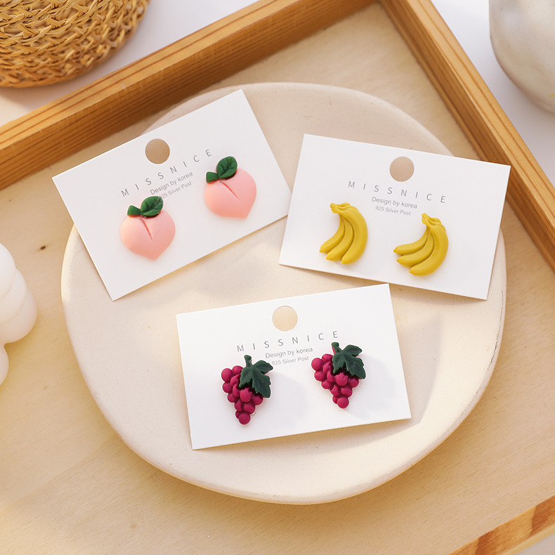 Wild 925 Silver Needle Grape Banana Peach Fruit Girl Cute Small Earrings Nihaojewelry display picture 2