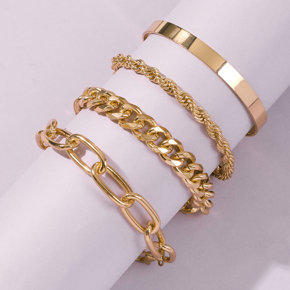 Fashion New Women's Bracelet Alloy Thick Bracelet Fashion Gold Bracelet Nihaojewelry display picture 11