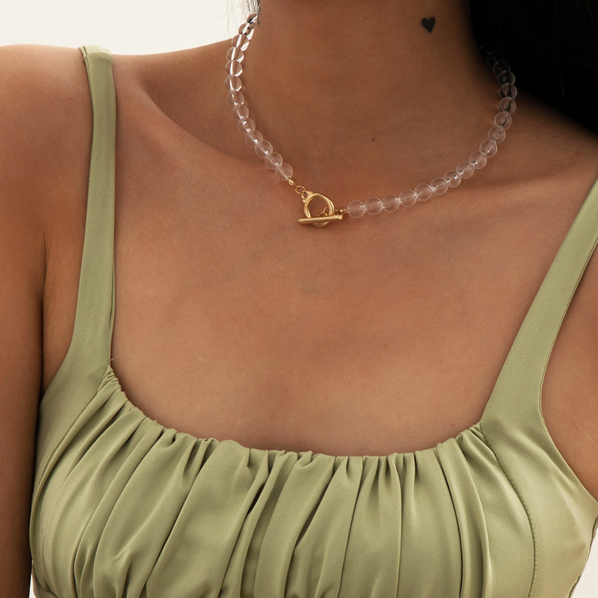 Simple Transparent Necklace display picture 3