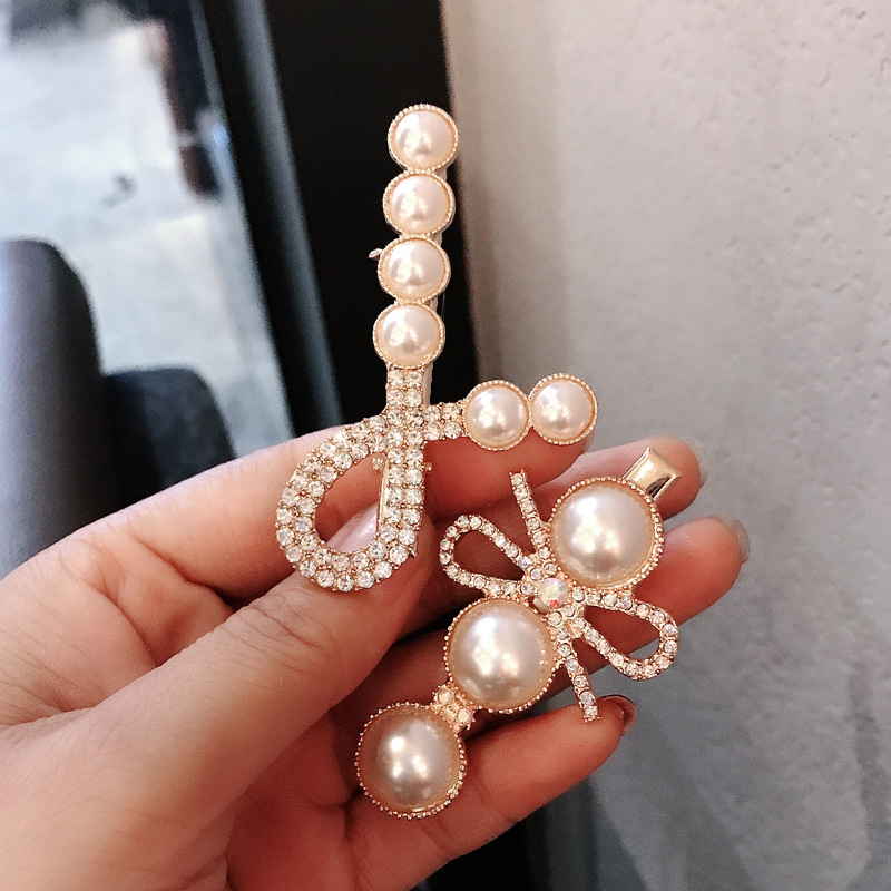 Korea Simple Pearl Shell Hairpin display picture 2