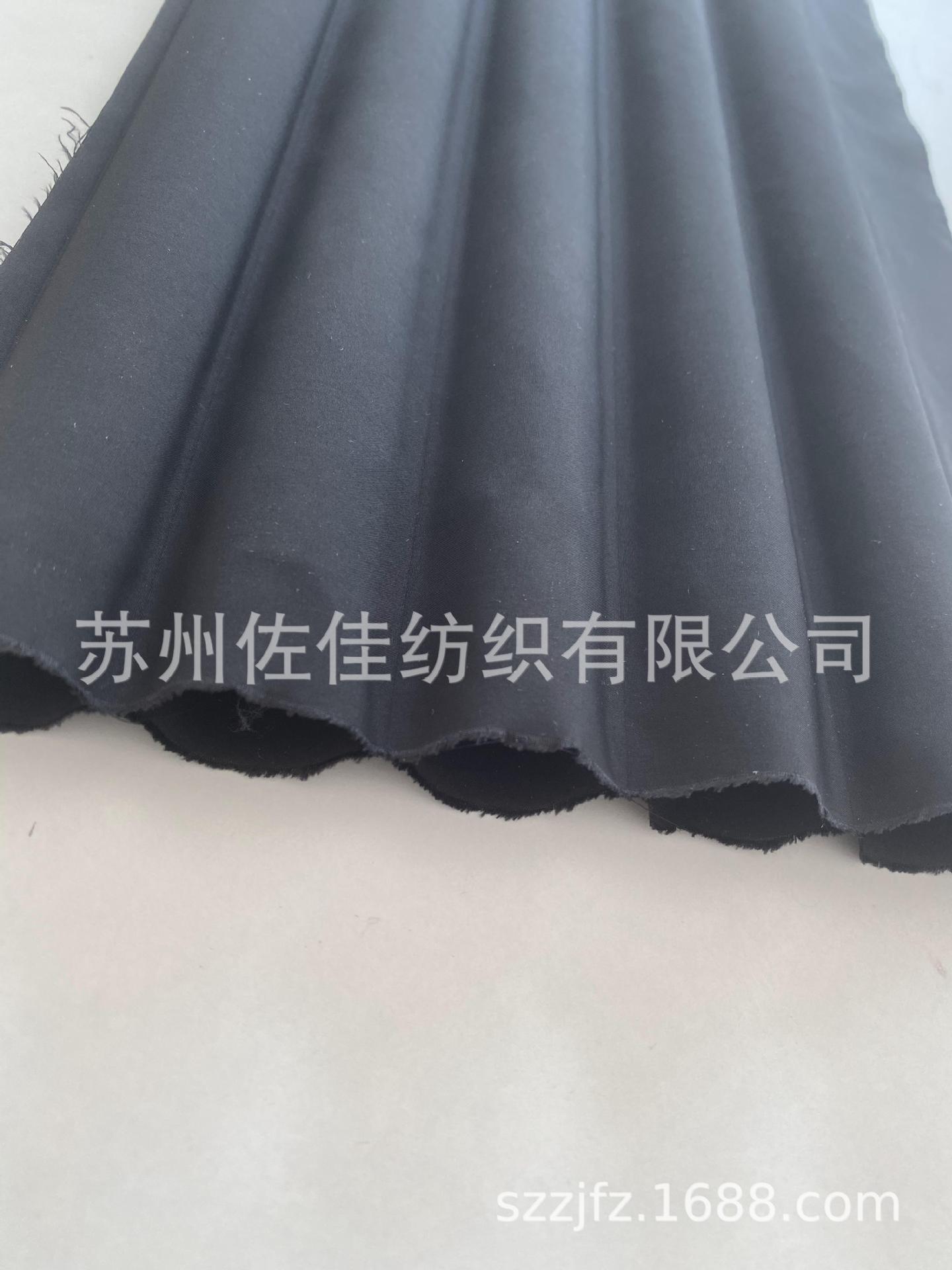 长期供应冲绒布 羽绒服 棉服 双层免缝通道布 双层免缝充绒布面料