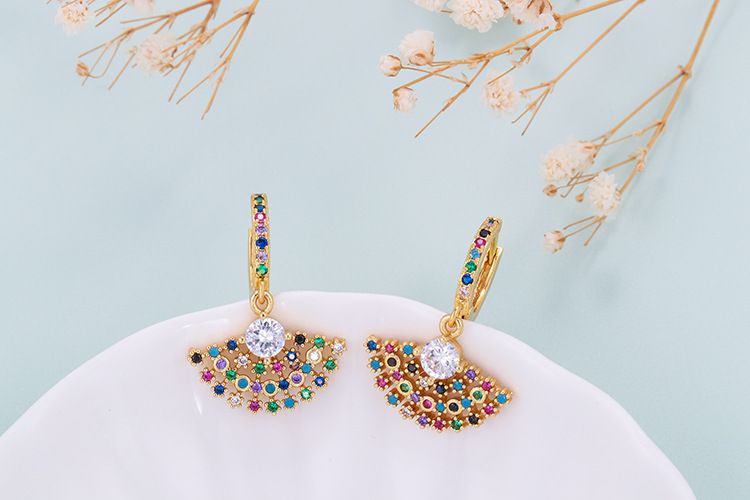 10g Weight Zircon Inlay Material Earrings Classification Housewarming, Anniversary, Business, Wedding, Travel, Birthday, Festival Occasion Copper Material Geometric Pattern Women'S Gender Plating Design Fashion Style Copper Plating Geometric Zircon 23