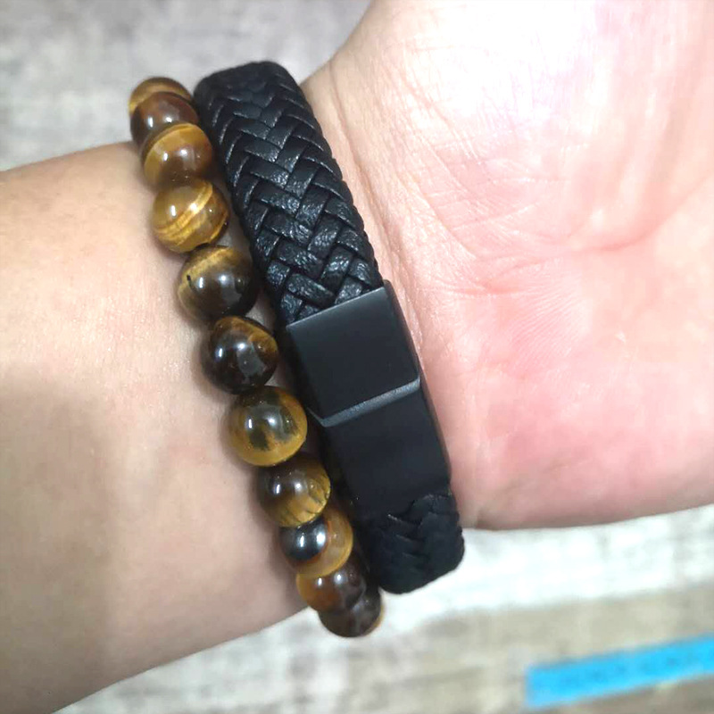 Black Leather Bracelet With Magnetic Clasp And Tiger Eye Beads_voghion.com
