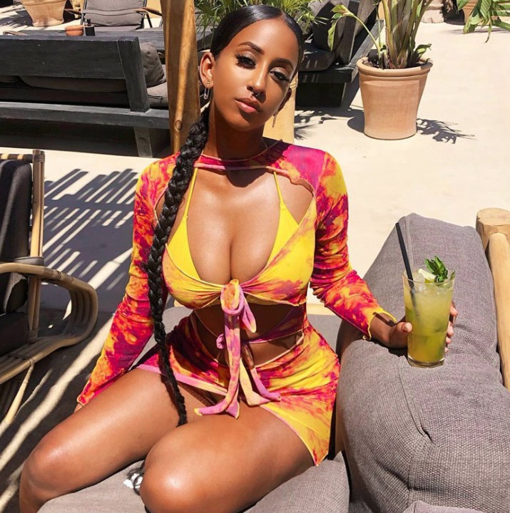 DA 1491b 2020秋亚马逊INS性感透视网纱胸前系带迷彩长袖连衣裙