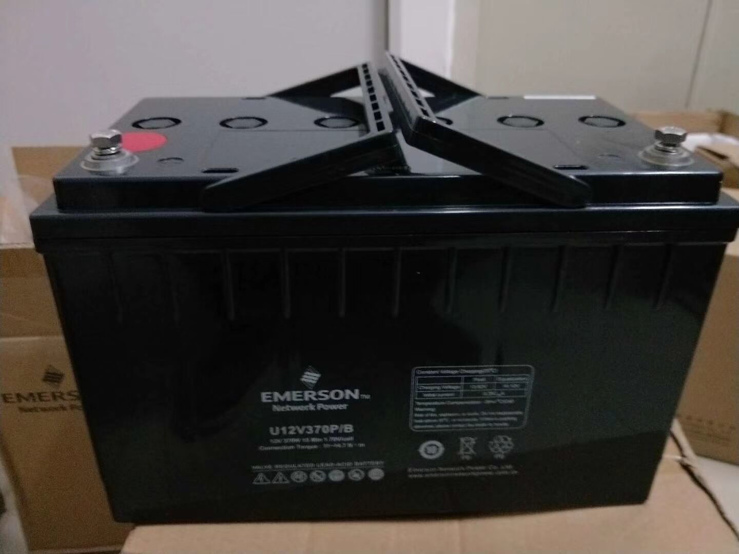 维谛/艾默生蓄电池U12V160L/A 阀控式铅酸蓄电池 12V4H