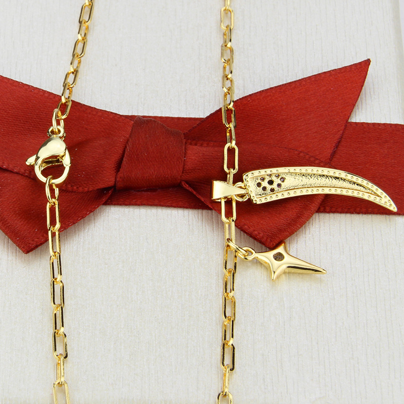 gold-plated imitation teeth diamond star pendant