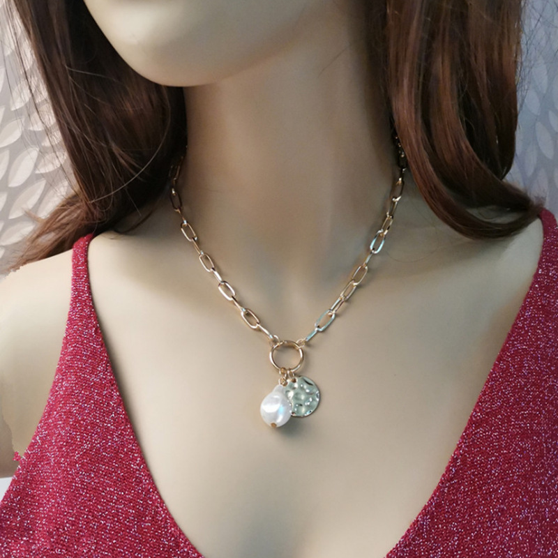 14119418434_677324503