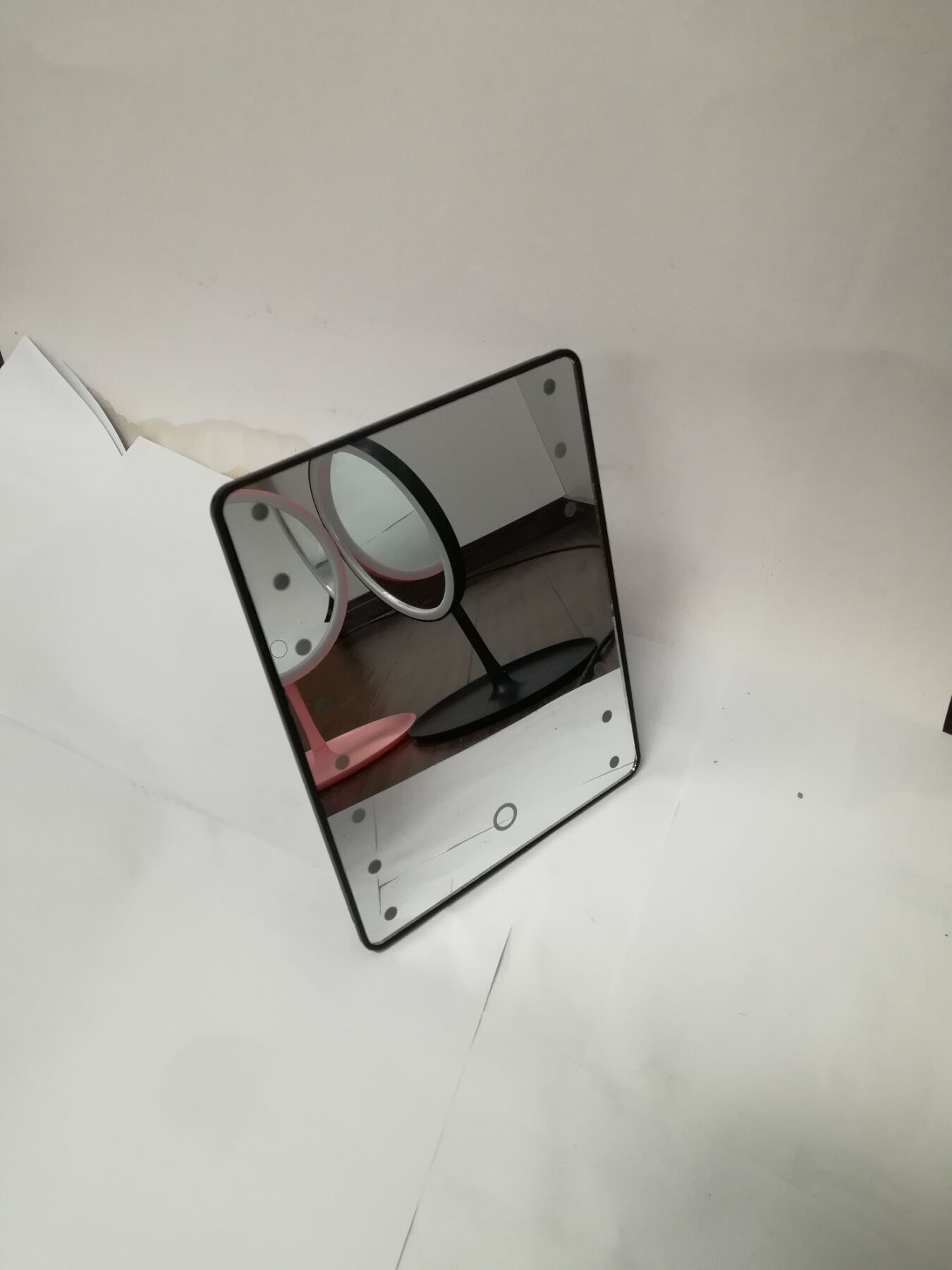 美妝鏡 led化妝鏡帶燈 亞馬遜抖音新款折疊鏡子網(wǎng)紅360旋轉(zhuǎn)梳妝鏡