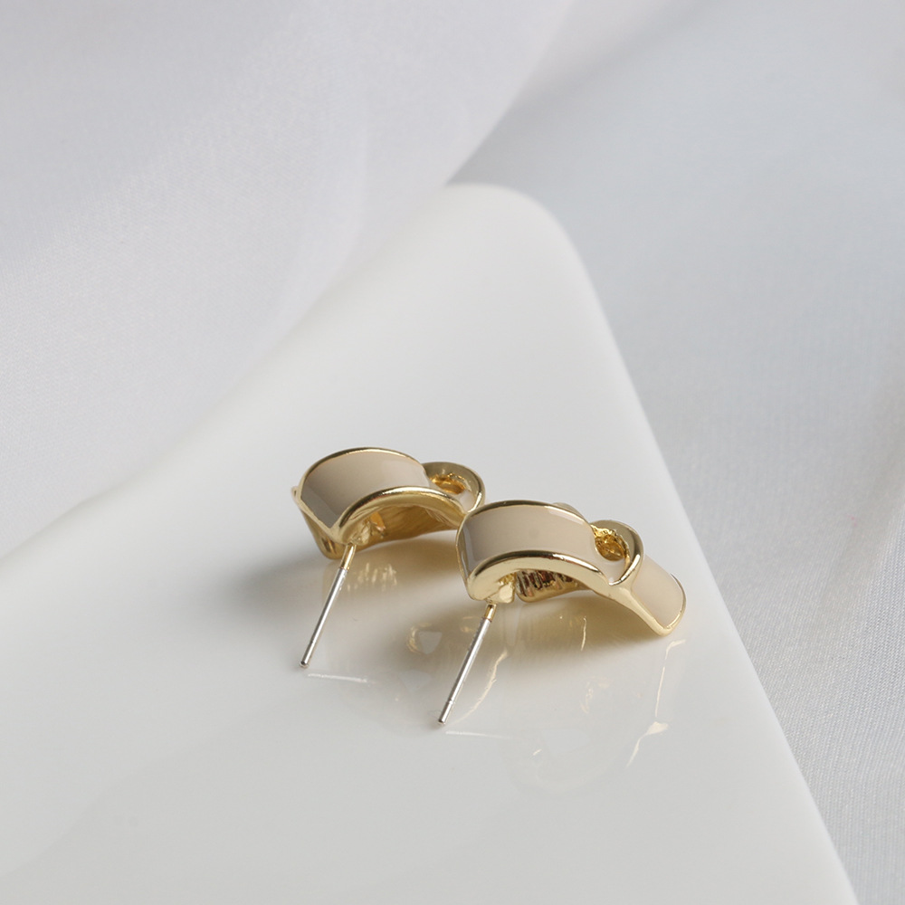 1 Pair Fashion Geometric Alloy Enamel Women's Ear Studs display picture 5