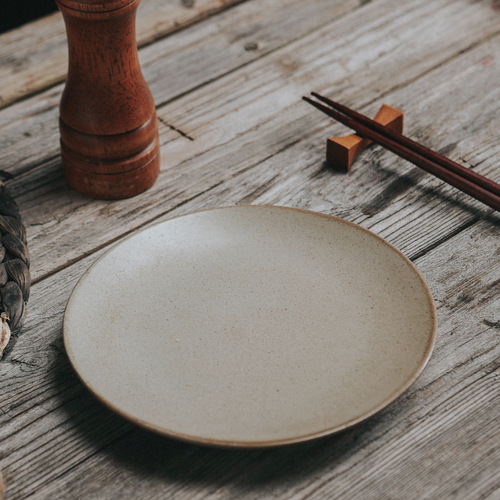 Nordic ins creative plate retro 7-inch shallow plate thickened moonlight plate dish plate home hotel hotel bed and breakfast tableware wholesale