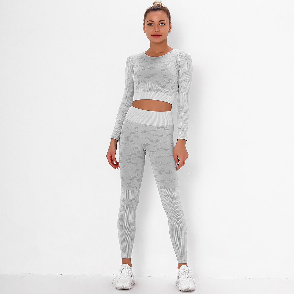 seamless knitted camouflage jacquardlong sleeve striped trousers yoga suit NSNS10668