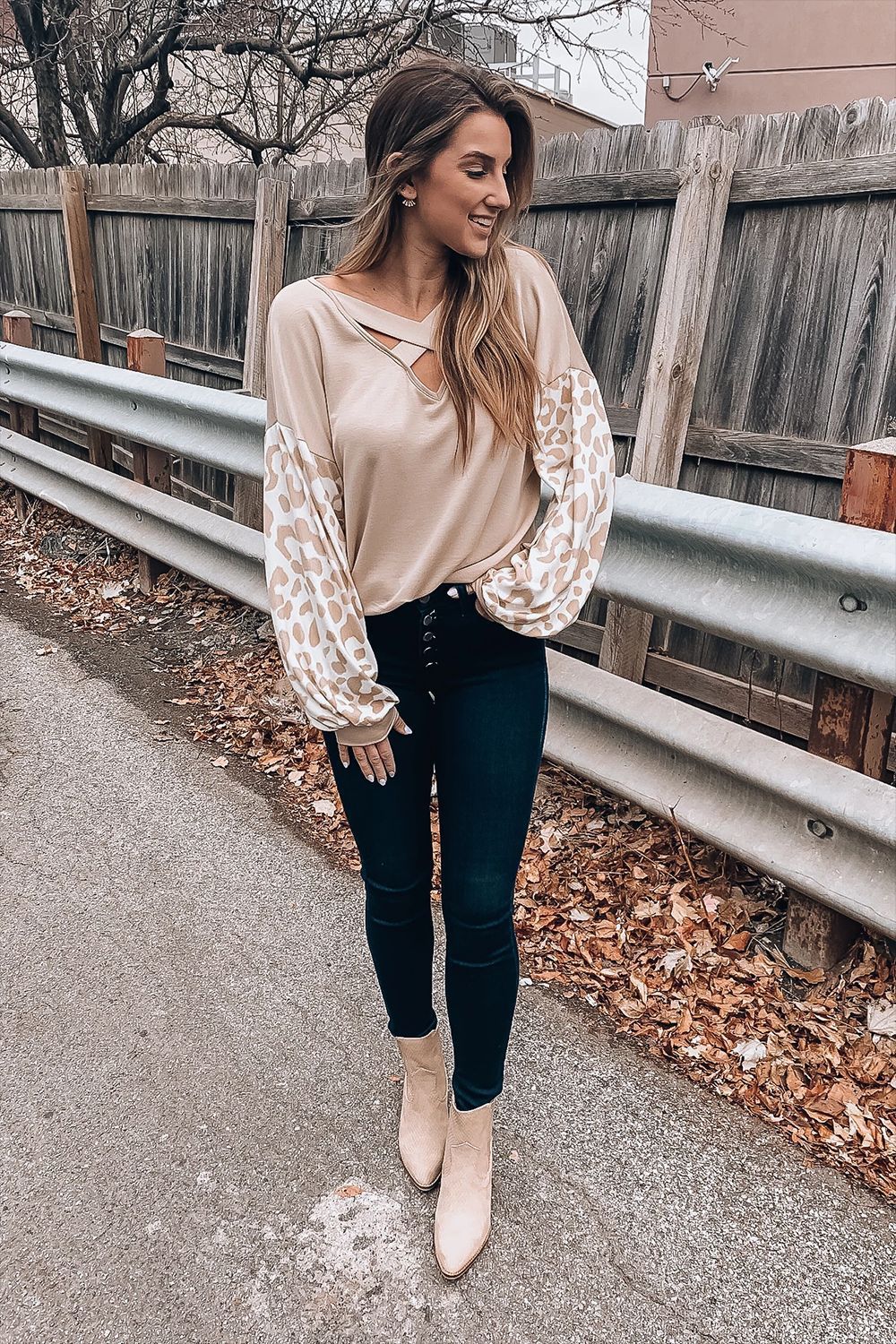 V Cross Neck Leopard Print Long Sleeve Casual T-Shirt NSYF829