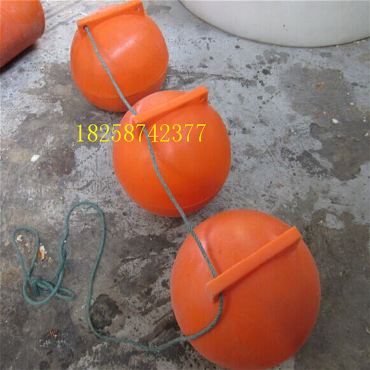 大连直径30公分海边区域划分浮球 穿钢丝绳塑料浮球