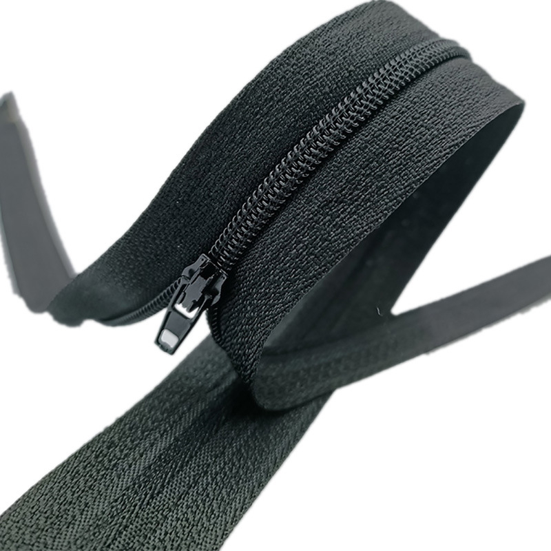 Manufactor wholesale No. 3 nylon motion Underwear zipper Customized Iron code Injection molding sweater Windbreak zipper