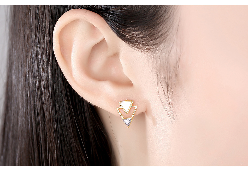 Boucles D&#39;oreilles Hypoallergéniques En Forme De Triangle Géométrique En Argent Sterling 925 display picture 3