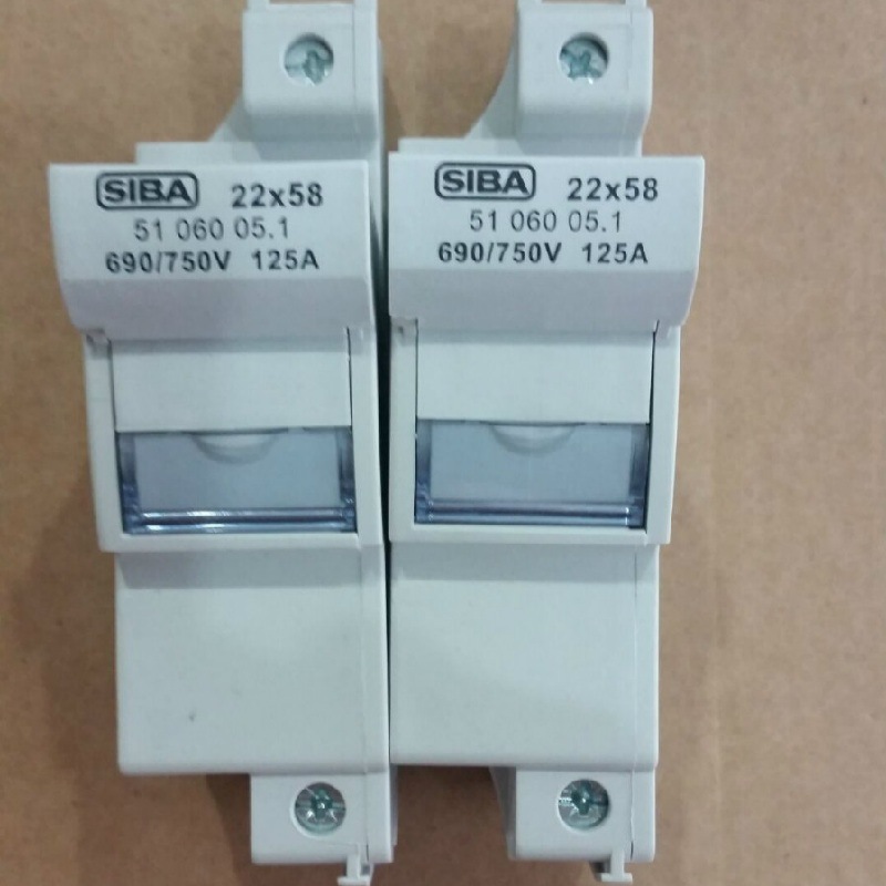 5105805.3 5105805.3L 5105805.3S 14x51mm 690V 熔断器底座