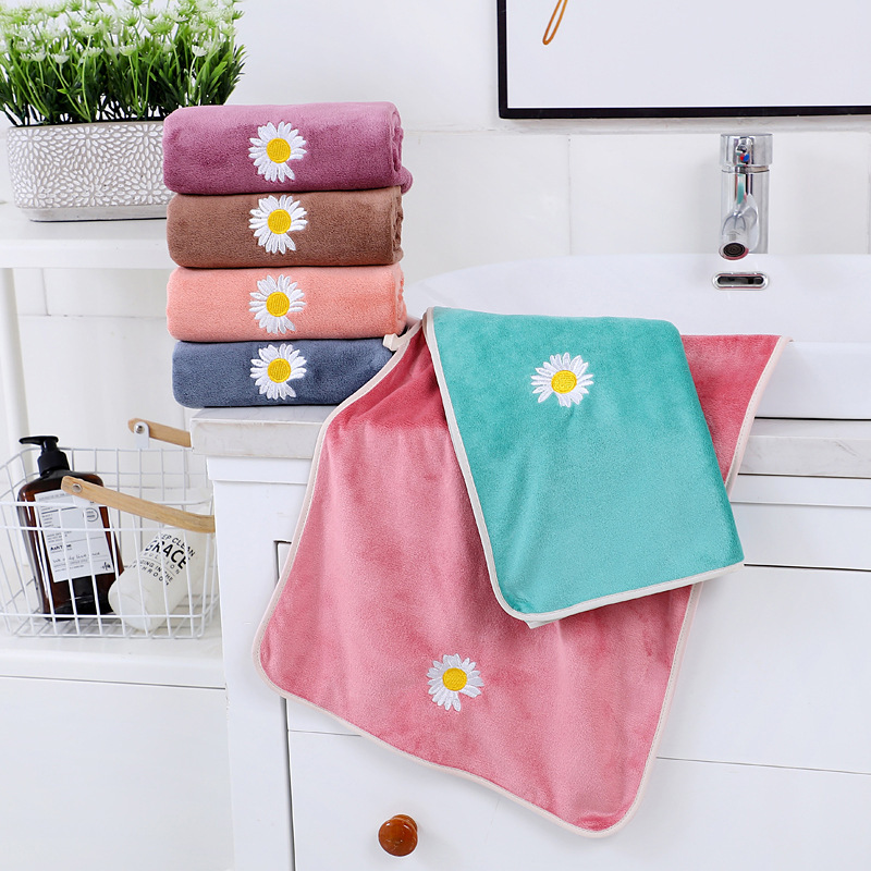 Microfiber sports bath towel 400g/㎡ sports youth gym sweat absorbent towel embroidered thickened towel Microfiber sports bath towel 400g/㎡ sports youth gym sweat absorbent towel embroidered thickened towel