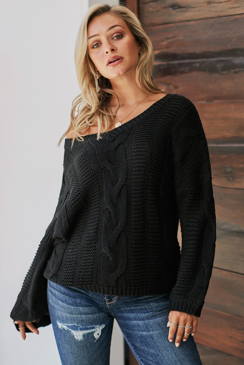   knit long-sleeved v-neck women s sweater  NSSI3478