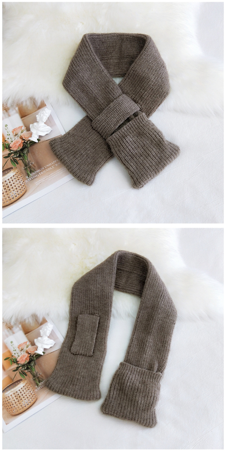 Bags Pure Color Cross Socket Knitted Wool Scarf display picture 4