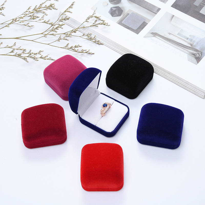 Fashion Solid Color Flannel Earrings Packing Jewelry Box Wholesale display picture 1