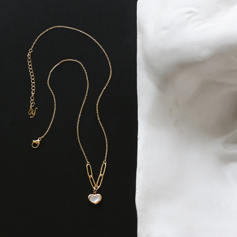 Retro Shell White Fritillary Heart Titanium Steel Necklace Bracelet