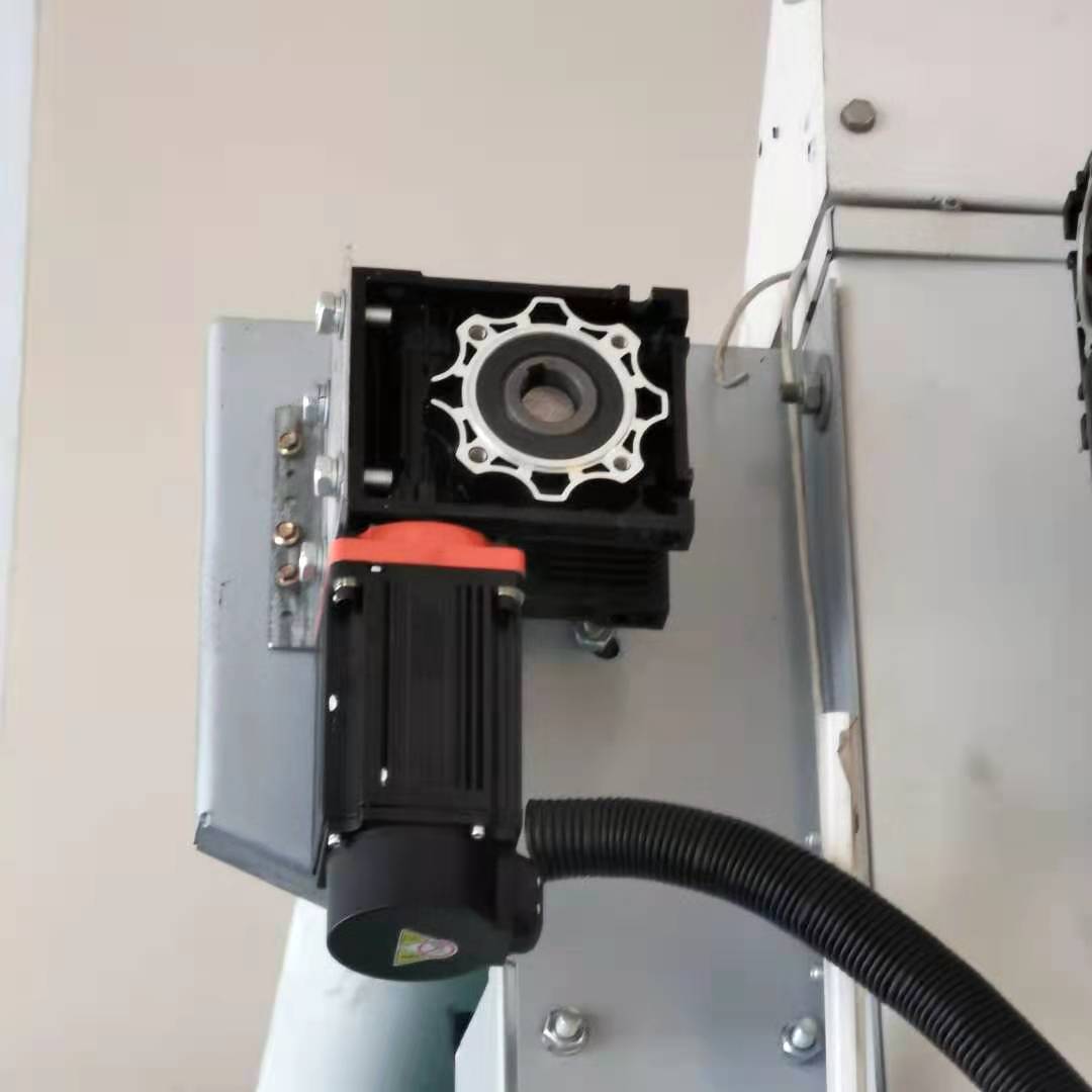 �����ŵ�����������1500W���ʰ����������״���5���� ������