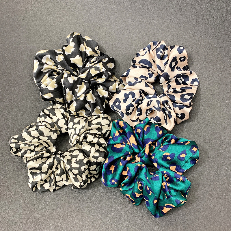 New Fashion Super Large Leopard Cheap Scrunchies Wholesale display picture 8