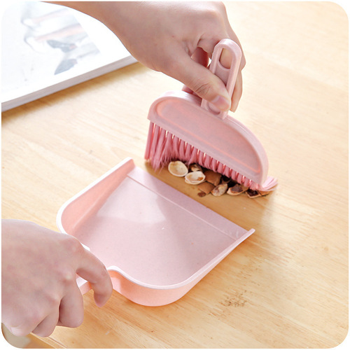Household mini dustpan broom desktop small broom E394 keyboard brush creative cleaning tool plastic dustpan set