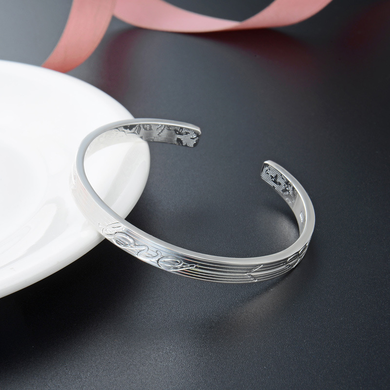 Carta de amor tallada amor cara ancha pulsera de plata esterlina 999 plata pura moda simple pulsera de plata abierta de las mujeres jóvenes