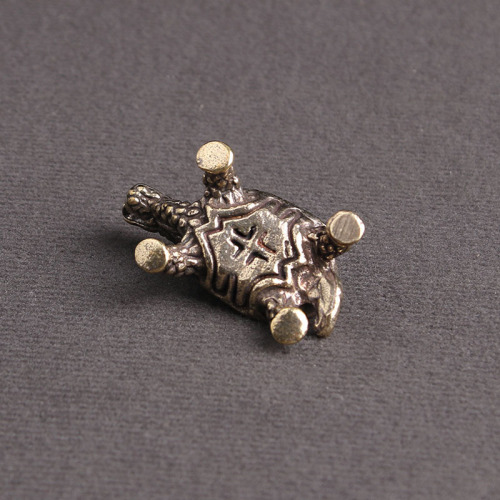 Brass old bulldog car key chain pendant retro fortune pendant small copper ornaments tea pet wholesale