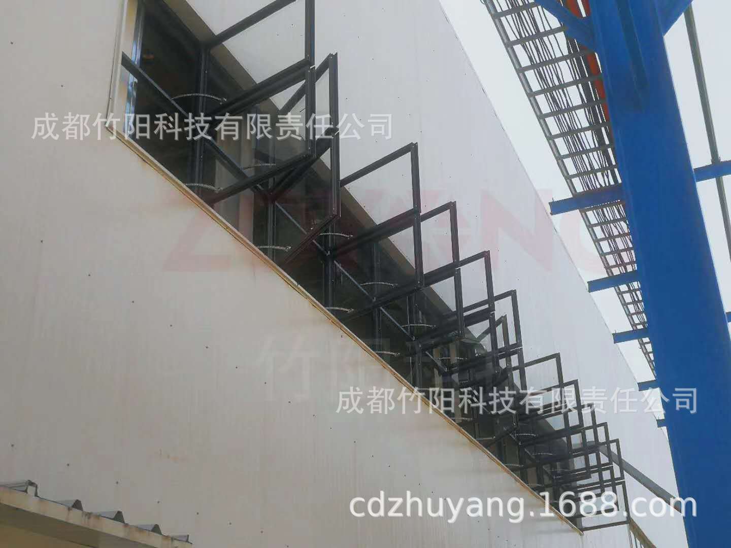 96d3205d495a9d54b8e721a6539d32