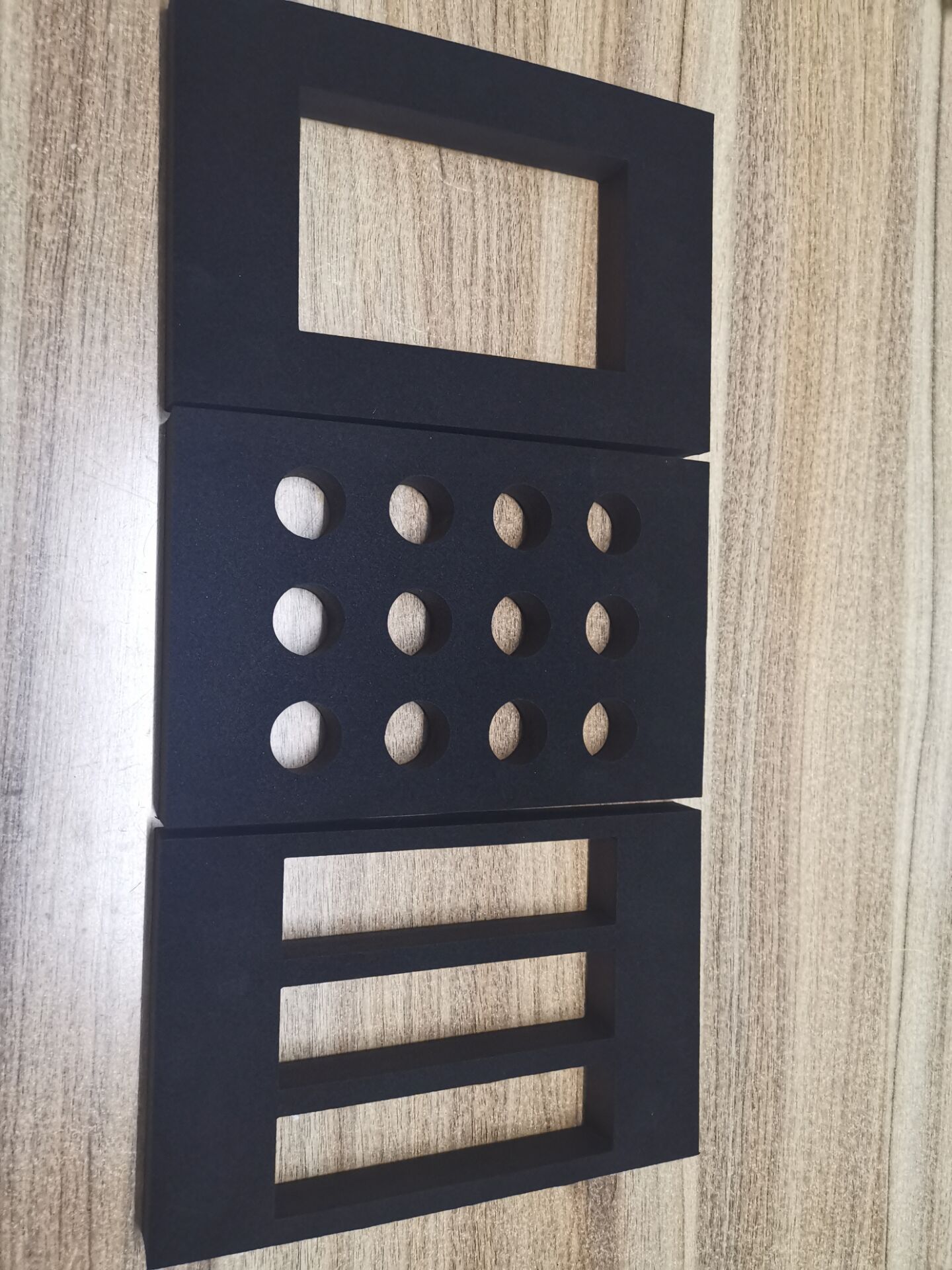 供应黑色EVA白色EVA表绒布防震包装海绵泡沫/鱼胶燕窝防震包装