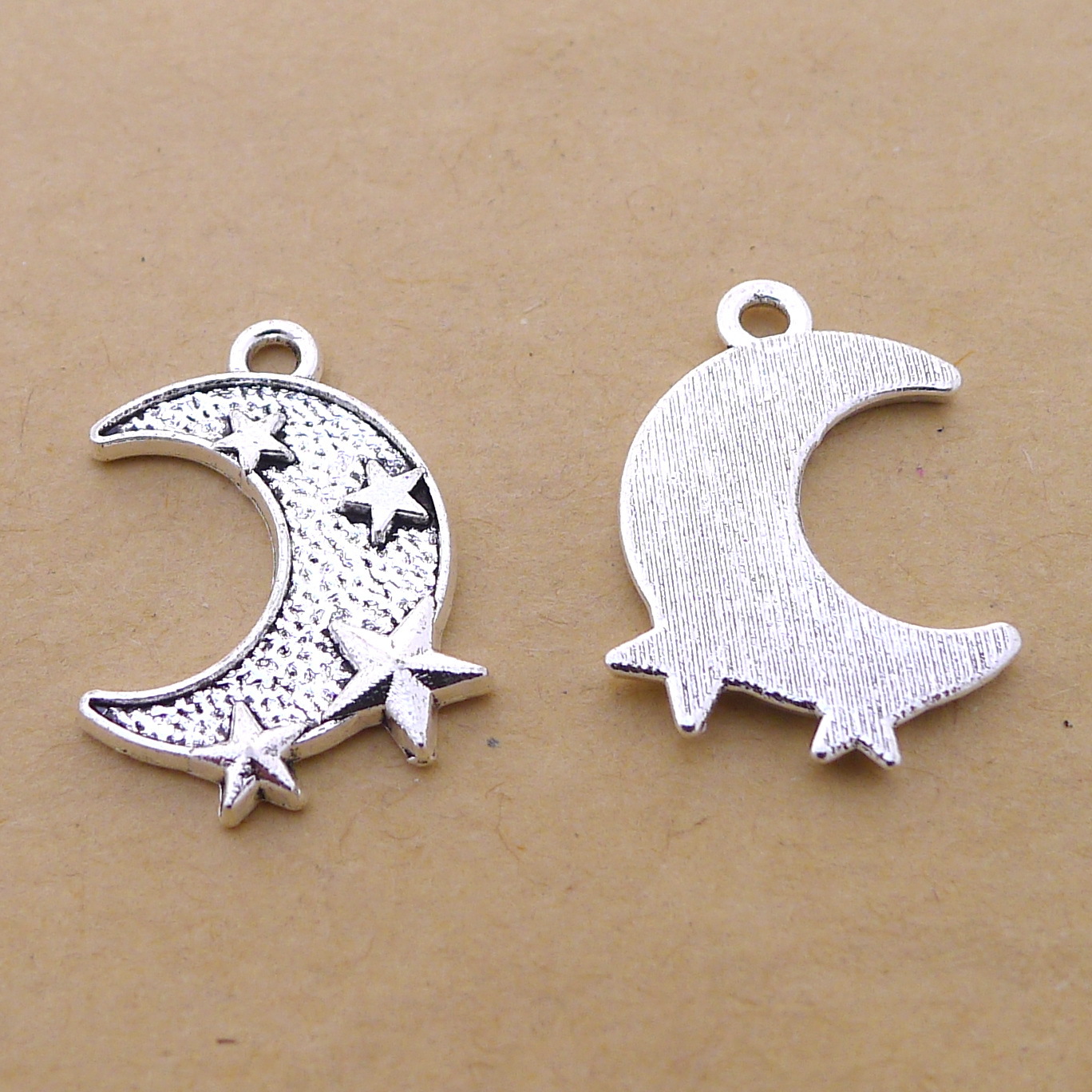 LY2789 星星月亮 150个/包 1.2克 22x16mm 古银色合金饰品配件