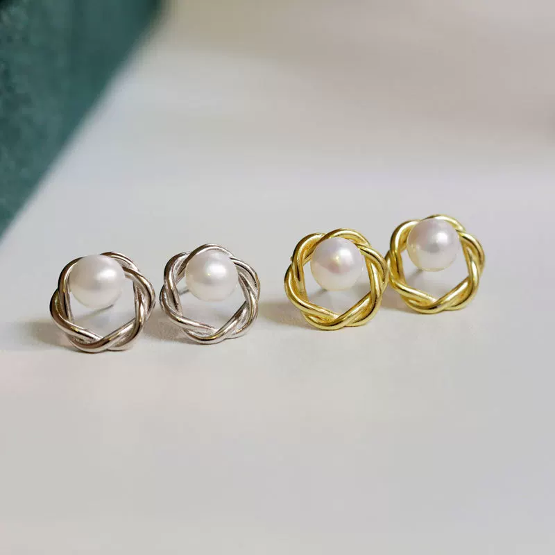 Sophisticated small earrings from pearl, silver 925 sample
