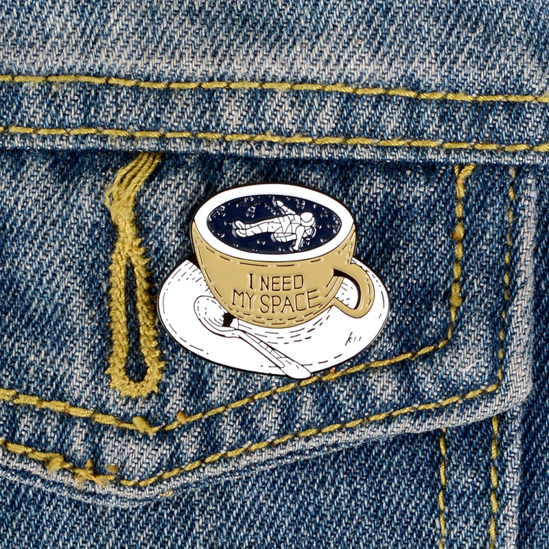 Cartoon Style Style Cartoon Style Pin Astronaut Cup Alloy Unisex Brooches