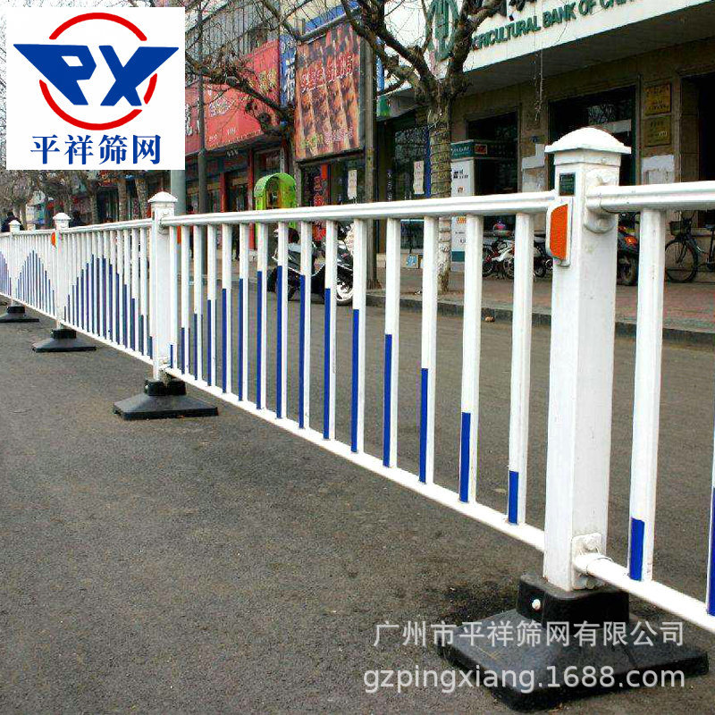 厂家供应市政护栏 道路护栏 公路中央隔离栏非机动车道隔离栏