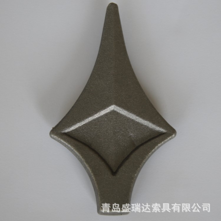 供应铁艺防护栏杆户外装修铁艺矛头花样多种锻造枪头，枪尖(图）