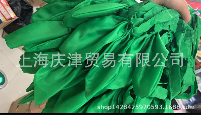 Green scarf children Primary School students first and second grade school uniform wear standard green scarf wholesale Green scarf children Primary School students first and second grade school uniform wear standard green scarf wholesale