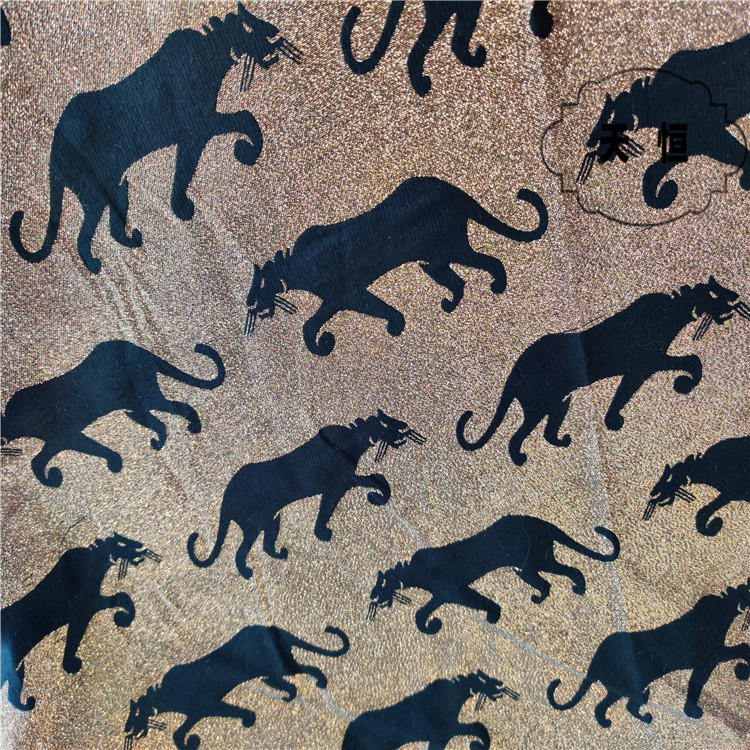 无弹高密金线梭织猎豹动物提花外套西装箱包舞台表演服装面料批发