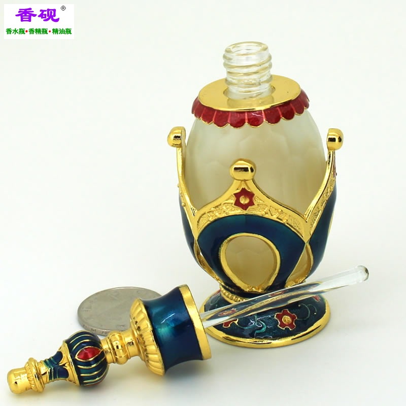 香砚25m皇冠头款涂深湖蓝色油精油瓶摆件18.jpg
