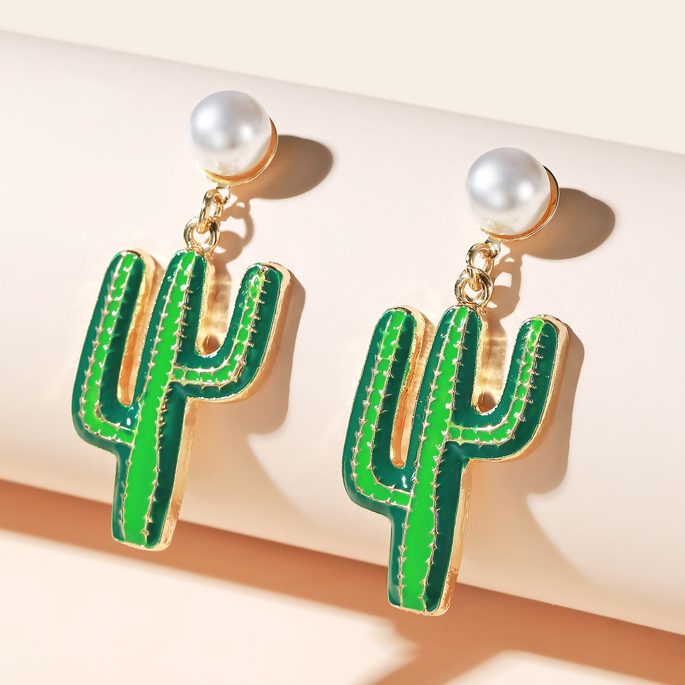 Korea Simple Forest Pearl Green Cactus Earrings Wholesale Nihaojewerly display picture 11