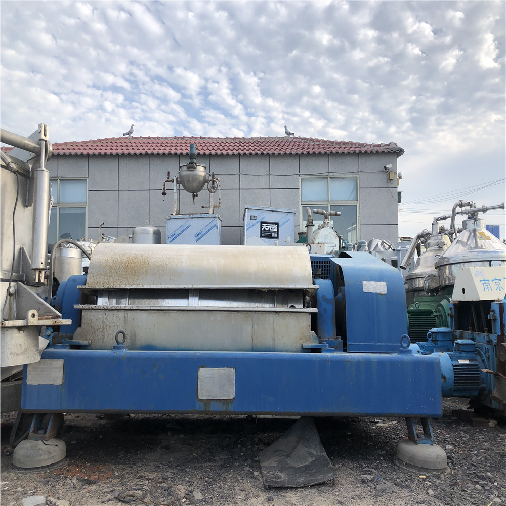 LW450污水处理设备 304不锈钢卧式LW400螺旋卸料三项卧螺离心机