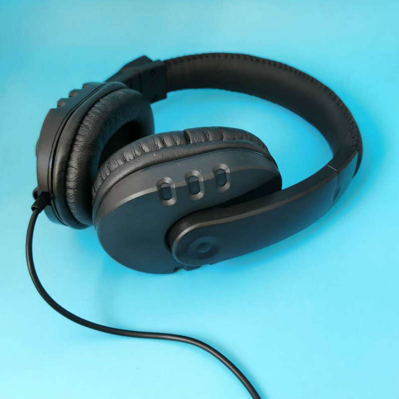 USB接口头戴式游戏耳机电脑有线耳机1.5m皮质线控带麦耳机批发