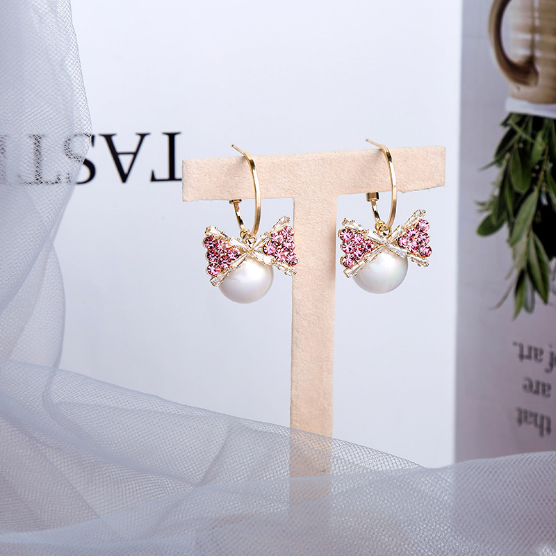 Pearl Sweet Bow Earrings display picture 2