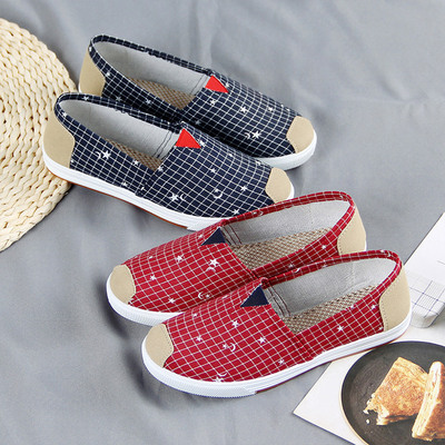 产地货源2021年春季新款女帆布鞋老北京布鞋女平底布面透气妈妈鞋