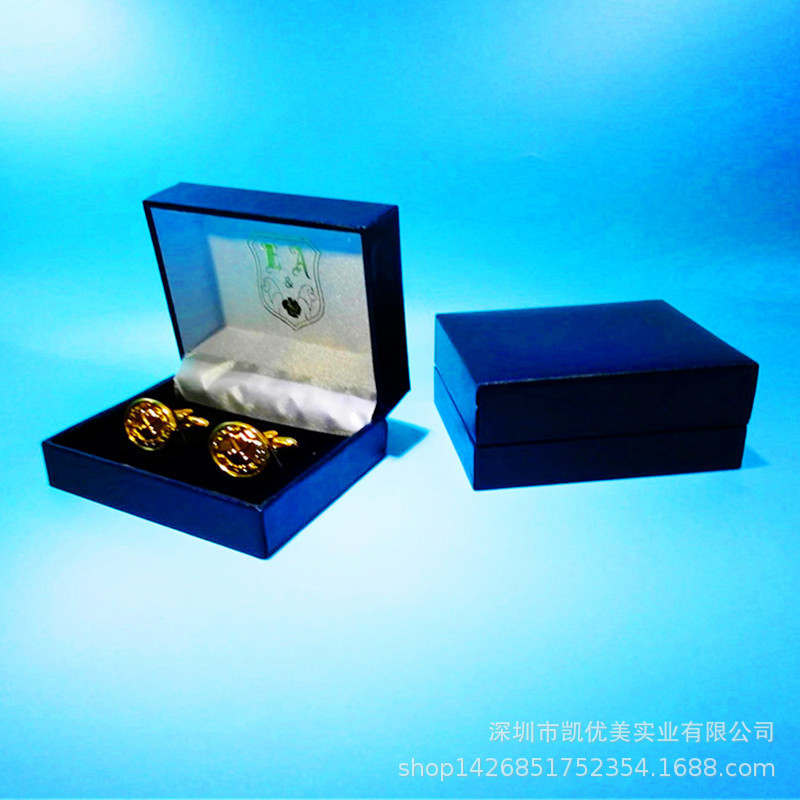 Horizontal Right-angle Leather Box 80*65*35mm Fan Bingling Actor Performance Area Film and Television News Video Outlet China Horizontal Right-angle Leather Box 80*65*35mm Fan Bingling Actor Performance Area Film and Television News Video Outlet China